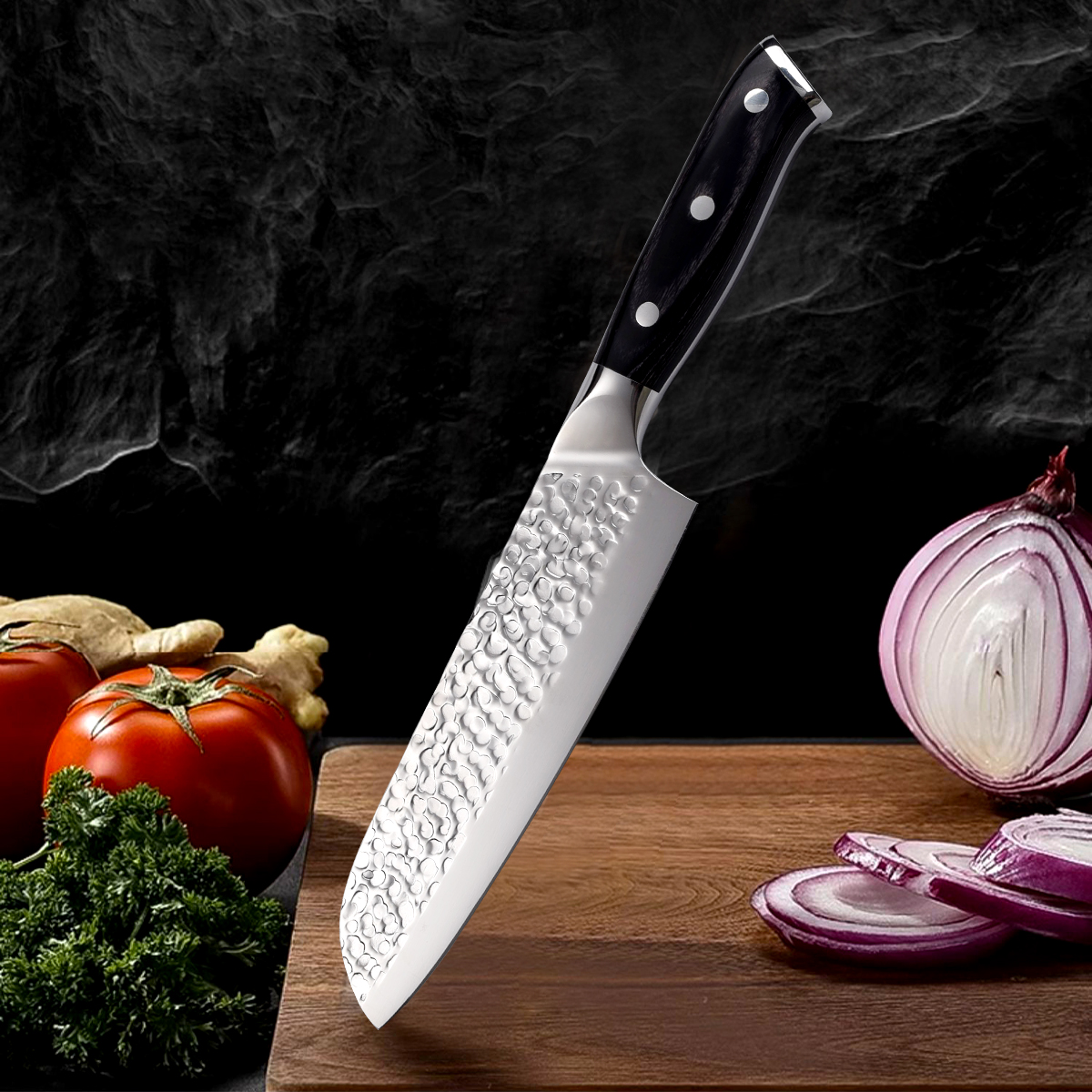 Coltello Santoku ad alto contenuto di carbonio rispetto al coltello da chef in acciaio inossidabile: taglio julienne di verdure di precisione