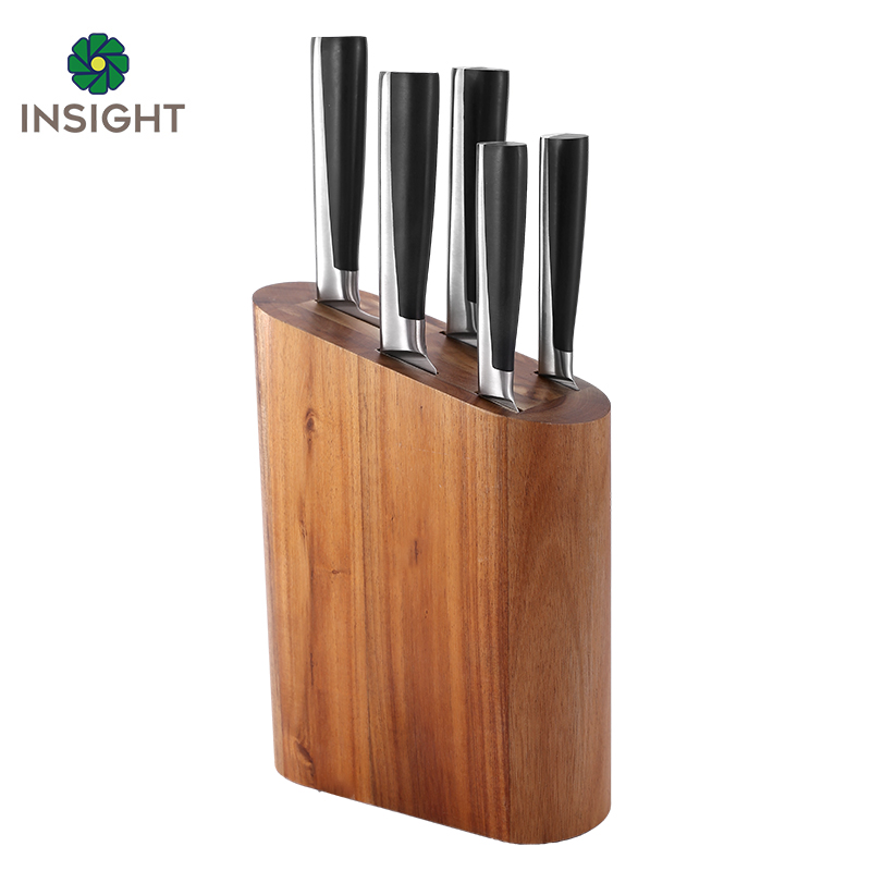 Set di coltelli moderni con manico speciale