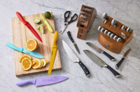 //rnrorwxhiqijjo5q.ldycdn.com/cloud/llbpnkrpjmsrilkkmirpjq/how-to-maintain-and-store-a-knife-set-properly_3.jpg
