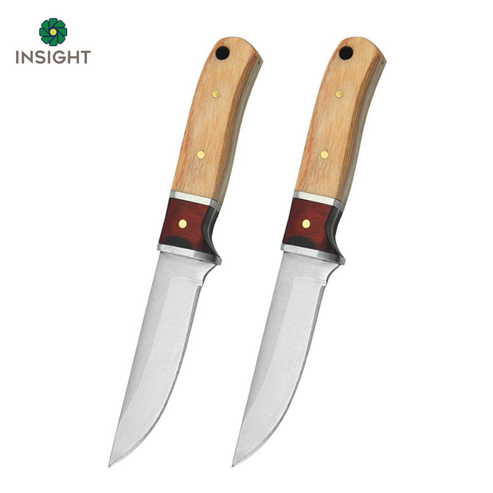 Coltello da esterno con manico in legno